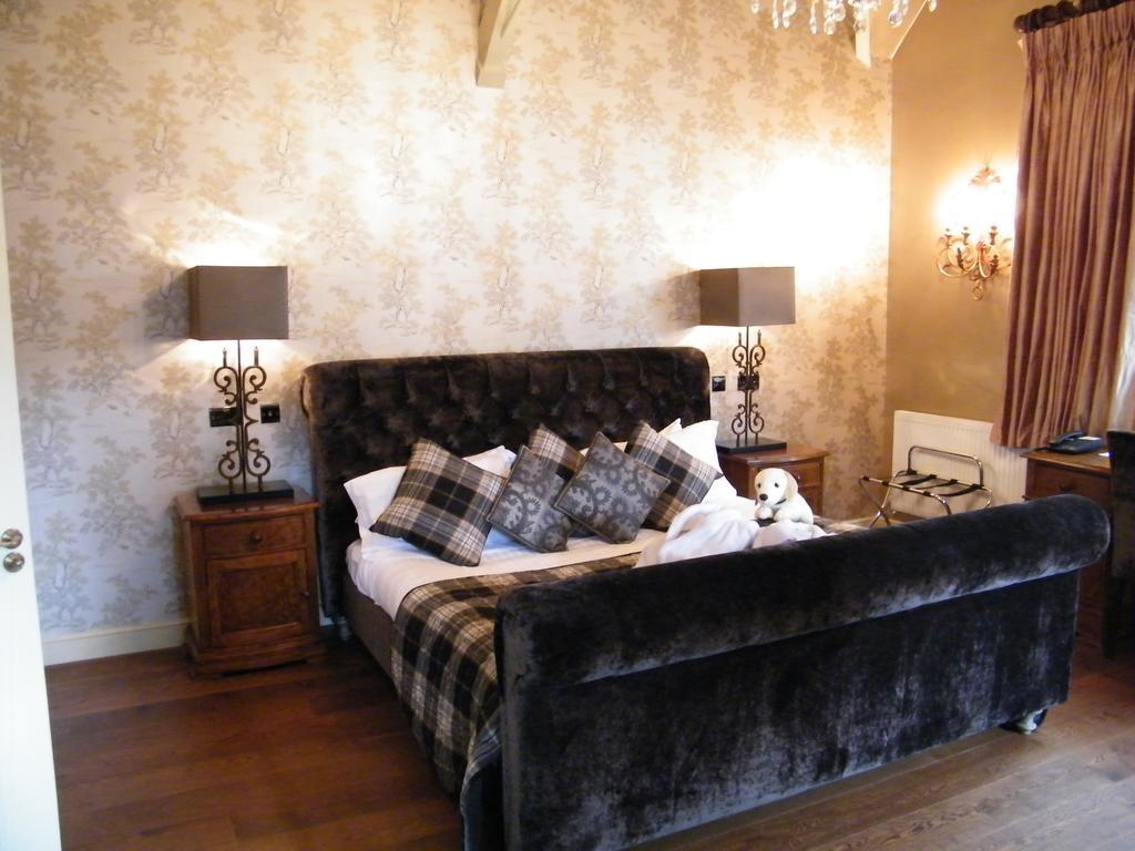 The Coed-Y-Mwstwr Hotel Bridgend  Rom bilde