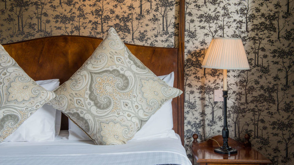 The Coed-Y-Mwstwr Hotel Bridgend  Eksteriør bilde